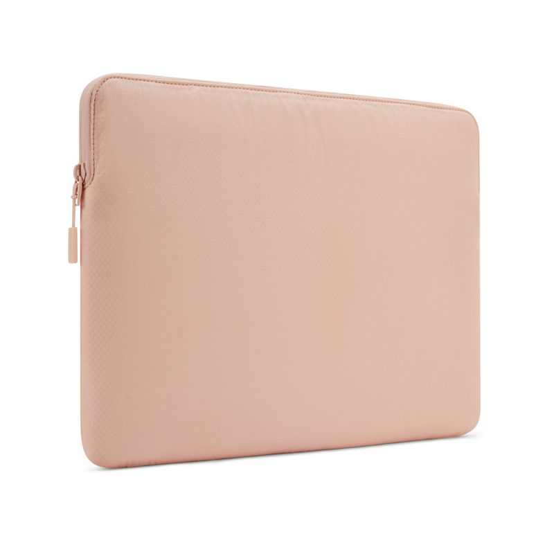 macbook ultra lite sleeve dusty pink side angle